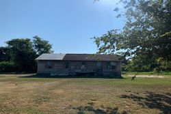 Pre-foreclosure Listing in LILES LN TRUMANN, AR 72472