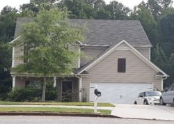 Pre-foreclosure in  NONSUCH CT Winder, GA 30680