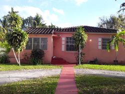 Pre-foreclosure in  NW 89TH ST Miami, FL 33150
