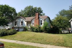 Pre-foreclosure Listing in S SYCAMORE ST OLATHE, KS 66062