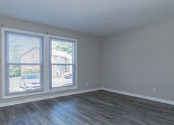Pre-foreclosure in  LINDSAY AVE  Louisville, KY 40206