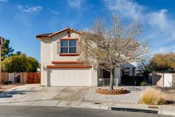 Pre-foreclosure in  HOPEWELL AVE Henderson, NV 89012