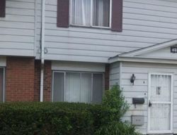 Pre-foreclosure Listing in COUNTRY LN APT 5 CLEVELAND, OH 44128
