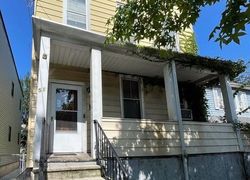 Pre-foreclosure in  METCALFE ST Staten Island, NY 10304