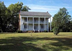 Pre-foreclosure in  JUDGE RD Dillon, SC 29536