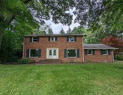 Pre-foreclosure in  DEVONSHIRE DR NW Canton, OH 44708