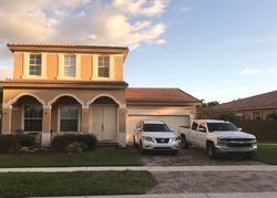 Pre-foreclosure in  NE 39TH TER Homestead, FL 33033