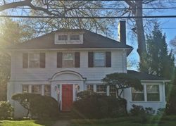 Pre-foreclosure in  KENDAL AVE Maplewood, NJ 07040