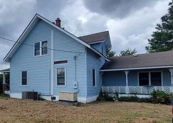 Pre-foreclosure Listing in MILLS RD COLUMBIA, NC 27925