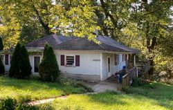 Pre-foreclosure in  COLUMBIA ST Saint Clairsville, OH 43950