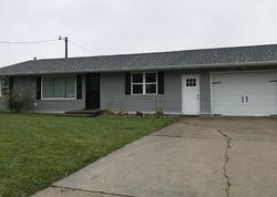 Pre-foreclosure Listing in N LIMA RD KENDALLVILLE, IN 46755