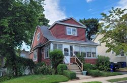 Pre-foreclosure in  ROCTON AVE Bridgeport, CT 06606