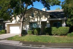 Pre-foreclosure in  WINDRIFT LN Elk Grove, CA 95758