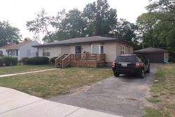 Pre-foreclosure Listing in HENDRICKS ST MICHIGAN CITY, IN 46360