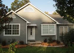 Pre-foreclosure in  ELLESMERE DR Knoxville, TN 37921