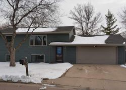 Pre-foreclosure in  W ORIOLE CIR Sioux Falls, SD 57106