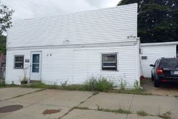 Pre-foreclosure in  MIDDLE ST Pawtucket, RI 02860