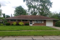 Pre-foreclosure in  CORDELL DR Dayton, OH 45439
