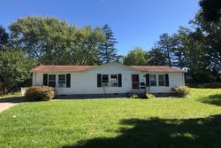 Pre-foreclosure Listing in S DIAMOND ST RAVENNA, OH 44266
