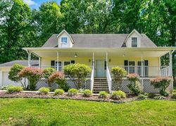 Pre-foreclosure in  EDGEWATER DR Belmont, NC 28012