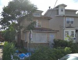 Pre-foreclosure in  164TH ST Jamaica, NY 11433