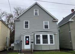 Pre-foreclosure in  FAIRLEE ST Schenectady, NY 12306