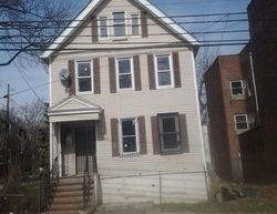 Pre-foreclosure in  HAWTHORNE AVE Newark, NJ 07112