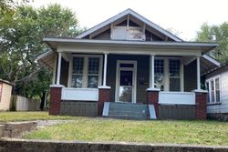 Pre-foreclosure Listing in N JACKSON AVE JOPLIN, MO 64801