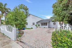 Pre-foreclosure in  SW 3RD ST Miami, FL 33174