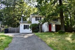 Pre-foreclosure in  HOWARD ST Northborough, MA 01532