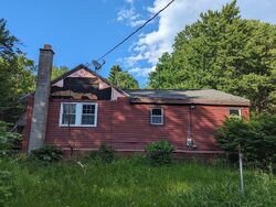 Pre-foreclosure in  PINE DALE CIR Becket, MA 01223