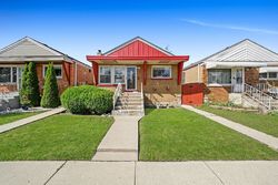 Pre-foreclosure in  S KILDARE AVE Chicago, IL 60629