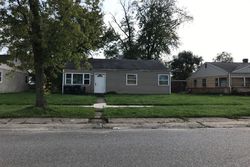Pre-foreclosure Listing in W 41ST AVE HOBART, IN 46342