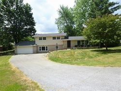 Pre-foreclosure in  WEBB CT Marion, IN 46952