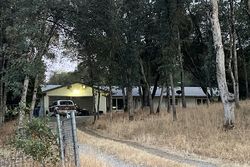 Pre-foreclosure in  MODOC RD Coarsegold, CA 93614