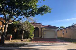 Pre-foreclosure in  SW 53RD CT Hollywood, FL 33027