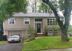 Pre-foreclosure Listing in MARDALE DR SOMERDALE, NJ 08083