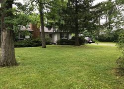 Pre-foreclosure in  NORTHWOODS RD Deerfield, IL 60015