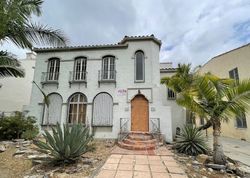 Pre-foreclosure in  S DETROIT ST Los Angeles, CA 90036