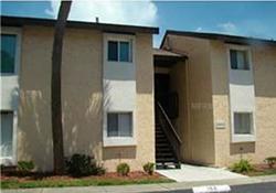 Pre-foreclosure in  HIDDEN LAKE BLVD UNIT B Sarasota, FL 34237