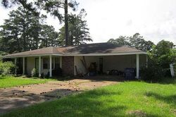Pre-foreclosure in  BROOKWOOD DR Brookhaven, MS 39601