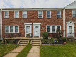 Pre-foreclosure in  KENNOWAY RD Towson, MD 21286