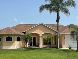Pre-foreclosure in  FRANKLIN DR Englewood, FL 34223