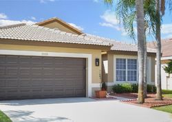 Pre-foreclosure in  SW 12TH CT Hollywood, FL 33029