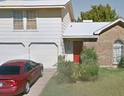  Bayou Dr, Arlington TX