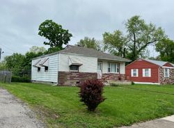 Pre-foreclosure in  MARY AVE East Saint Louis, IL 62203