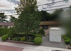 Pre-foreclosure in  HAZEL AVE Farmingdale, NY 11735