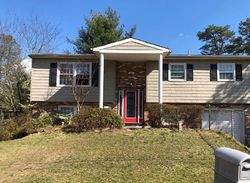 Pre-foreclosure in  ALGONQUIN TRL Browns Mills, NJ 08015