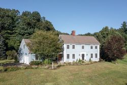 Pre-Foreclosure - Steepleview Dr - Hampden, MA