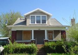 Pre-foreclosure in  W MUHAMMAD ALI BLVD Louisville, KY 40212